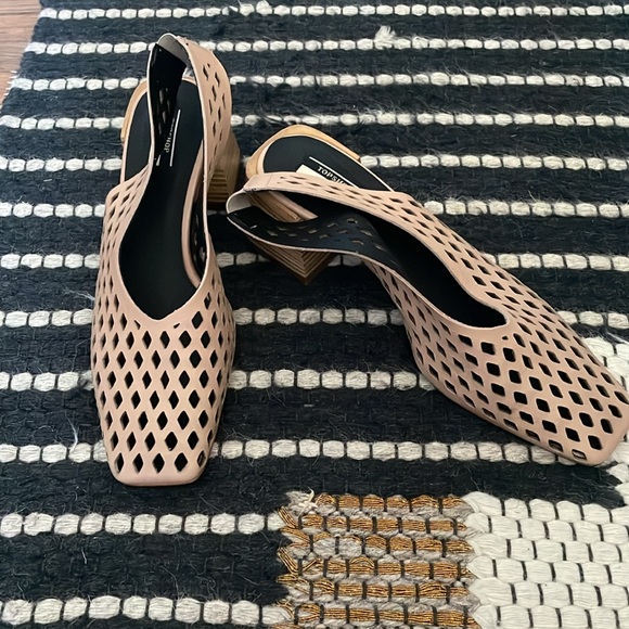 TOPSHOP cutout square toe slingback heels, Size 39 - Picture 3 of 7